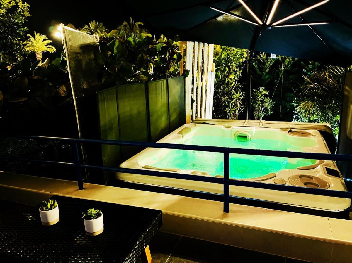 Luxury Garden Jacuzzi Promenade Apartment นีซ ภายนอก รูปภาพ